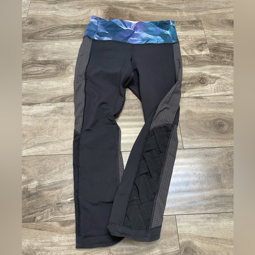 Lululemon Fast and Free Crop with super cute ballet braiding on the side. Size 4
